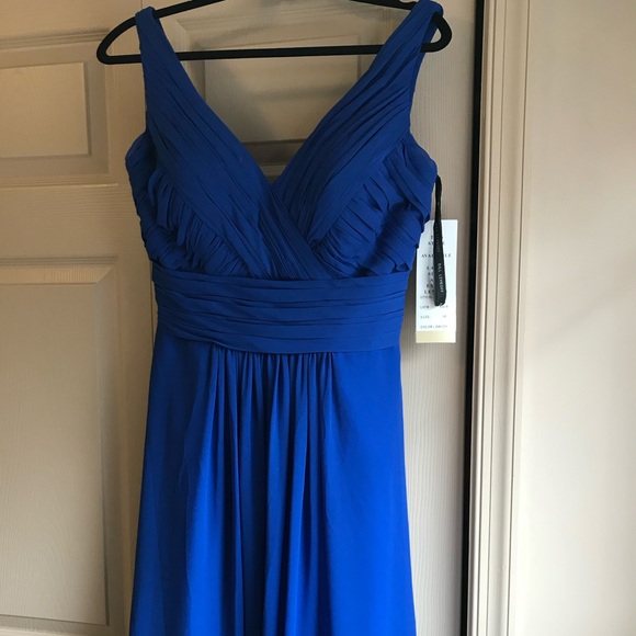 Dress Formal Short - Picture 1 of 9